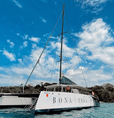 bonavida catamarán recorrido a las islas del rosario
